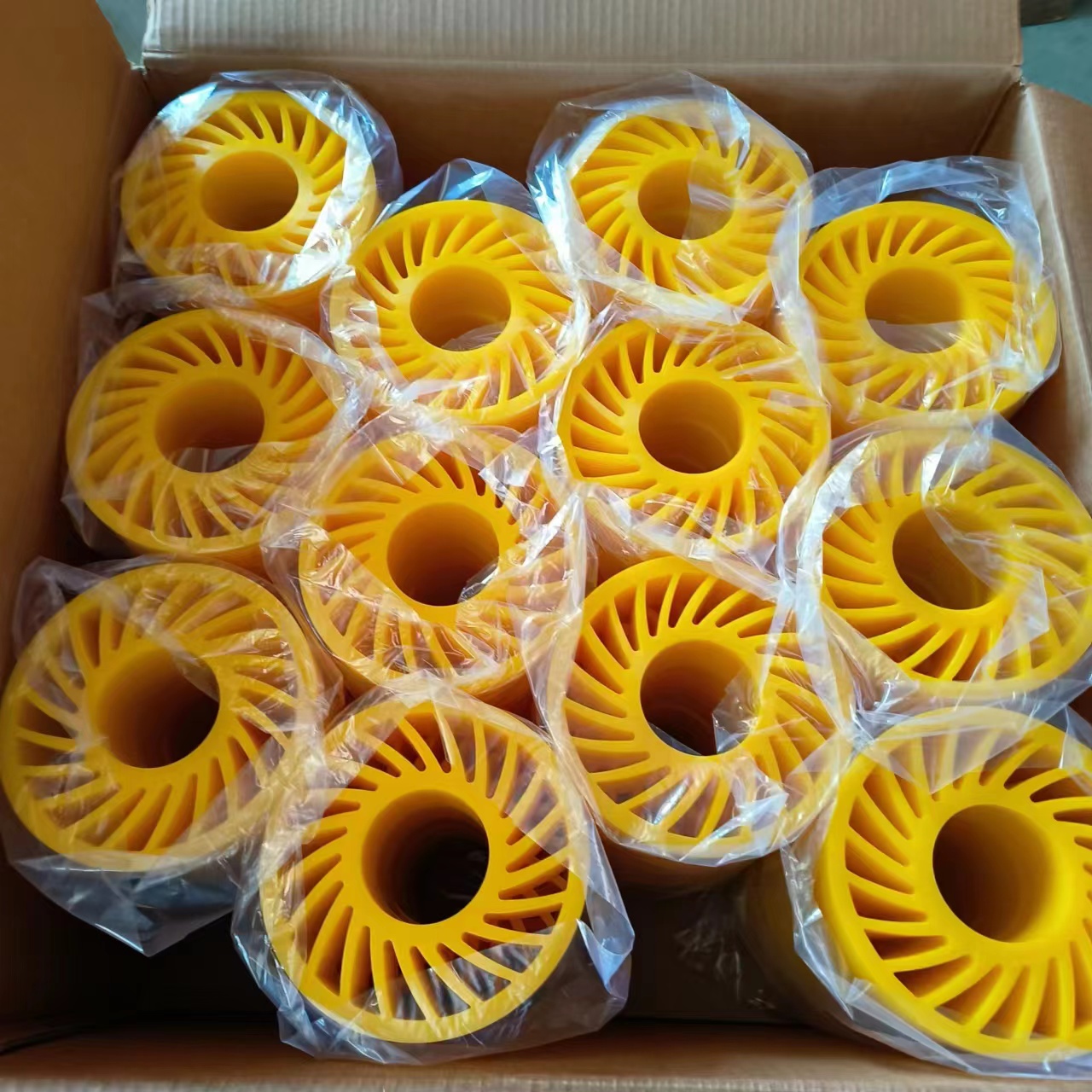 roue de soleil pour la machine ondulée