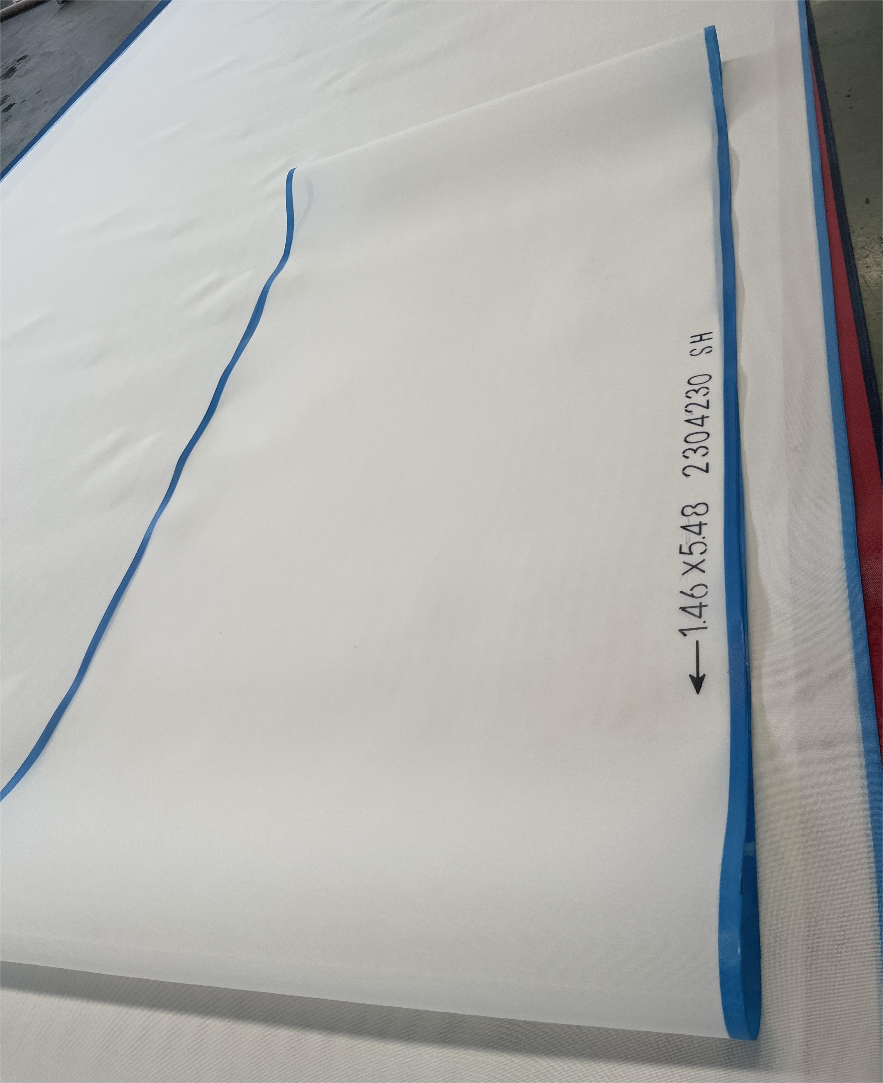 tissu à armure toile en polyester