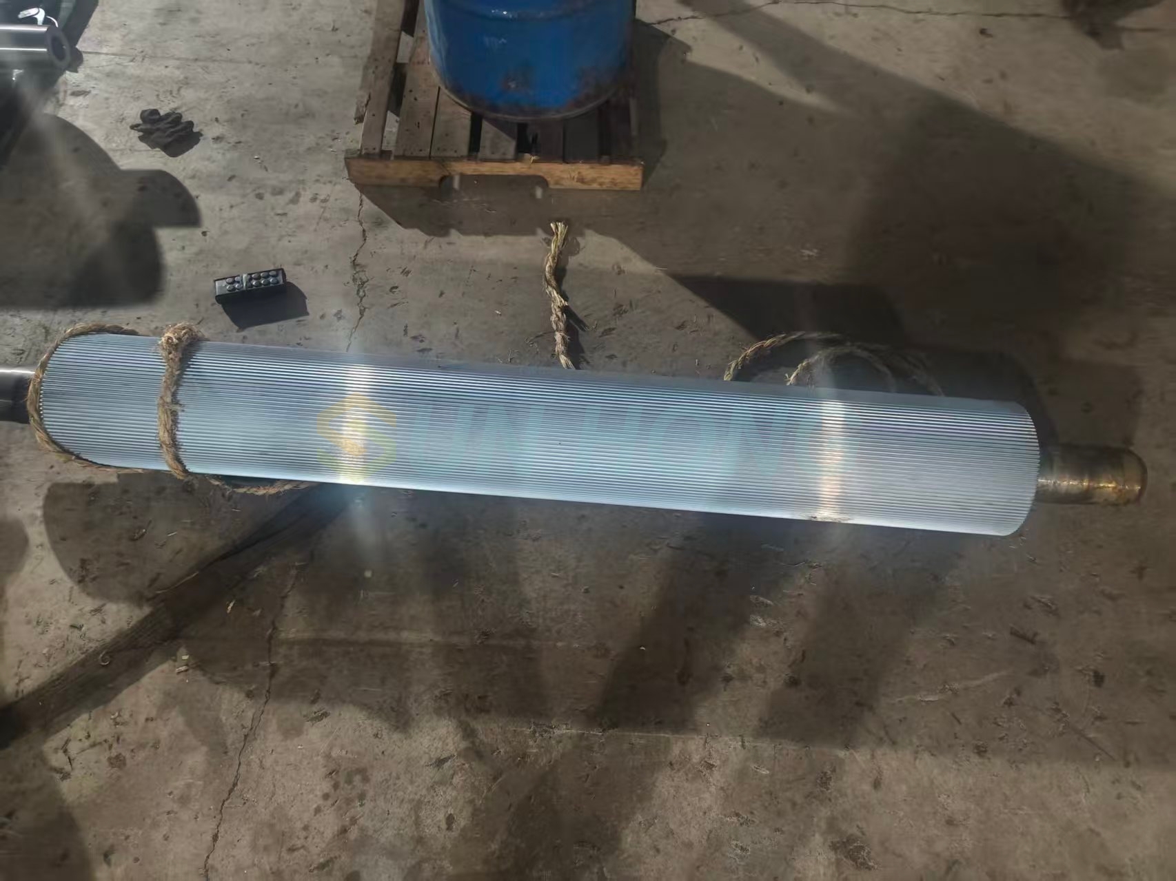 Rouleau de ondulation enduit de carbure de tungstène 