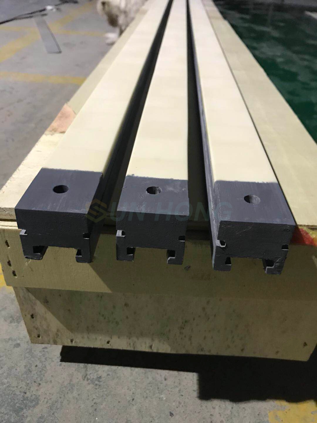 couvercle de bo&icirc;te d'aspiration en c&eacute;ramique